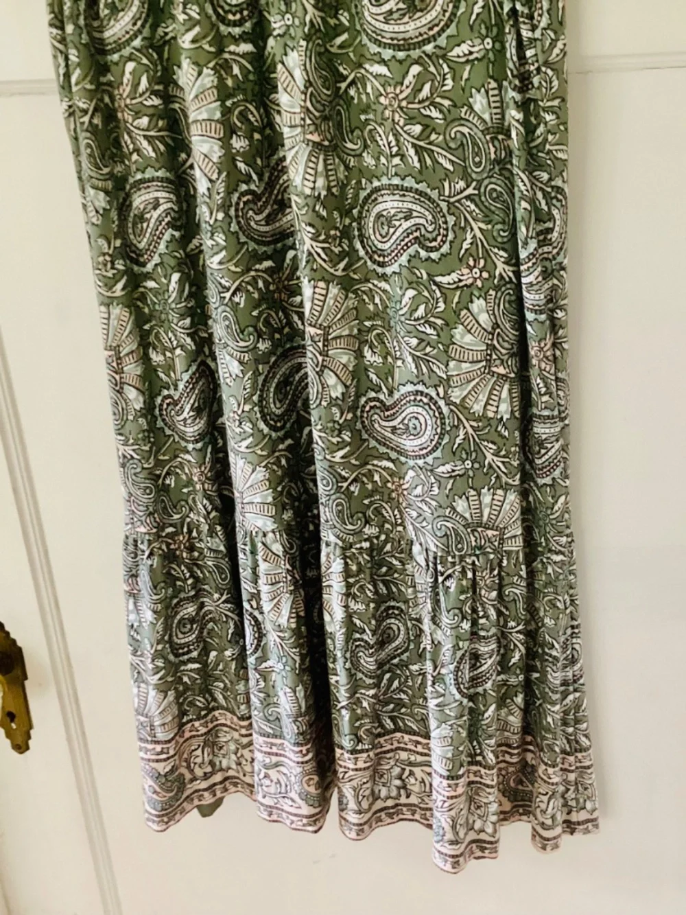 Loft Sleeveless Tiered Dress Size S Green Paisley Medallion Knit Relaxed Summer